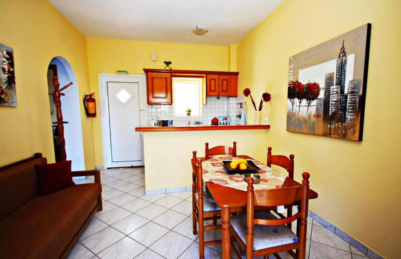 Cozy Apartment Few Mins From Beach Corfu Ájosz Jeórjosz Págon Kültér fotó